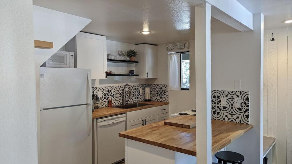 Cozy Condo Walking Distance To Village And Gondola W/ Pool/ Jacuzzi Sleeps 4. Mammoth Lakes Dış mekan fotoğraf