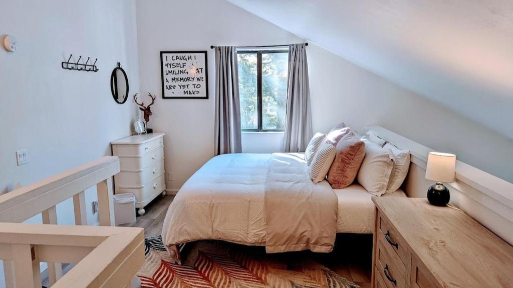 Cozy Condo Walking Distance To Village And Gondola W/ Pool/ Jacuzzi Sleeps 4. Mammoth Lakes Dış mekan fotoğraf
